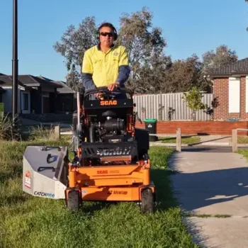 Residential Lawn Mowing in Melbourne